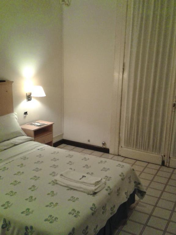 Mari Plaza Hotel Buenos Aires Kültér fotó